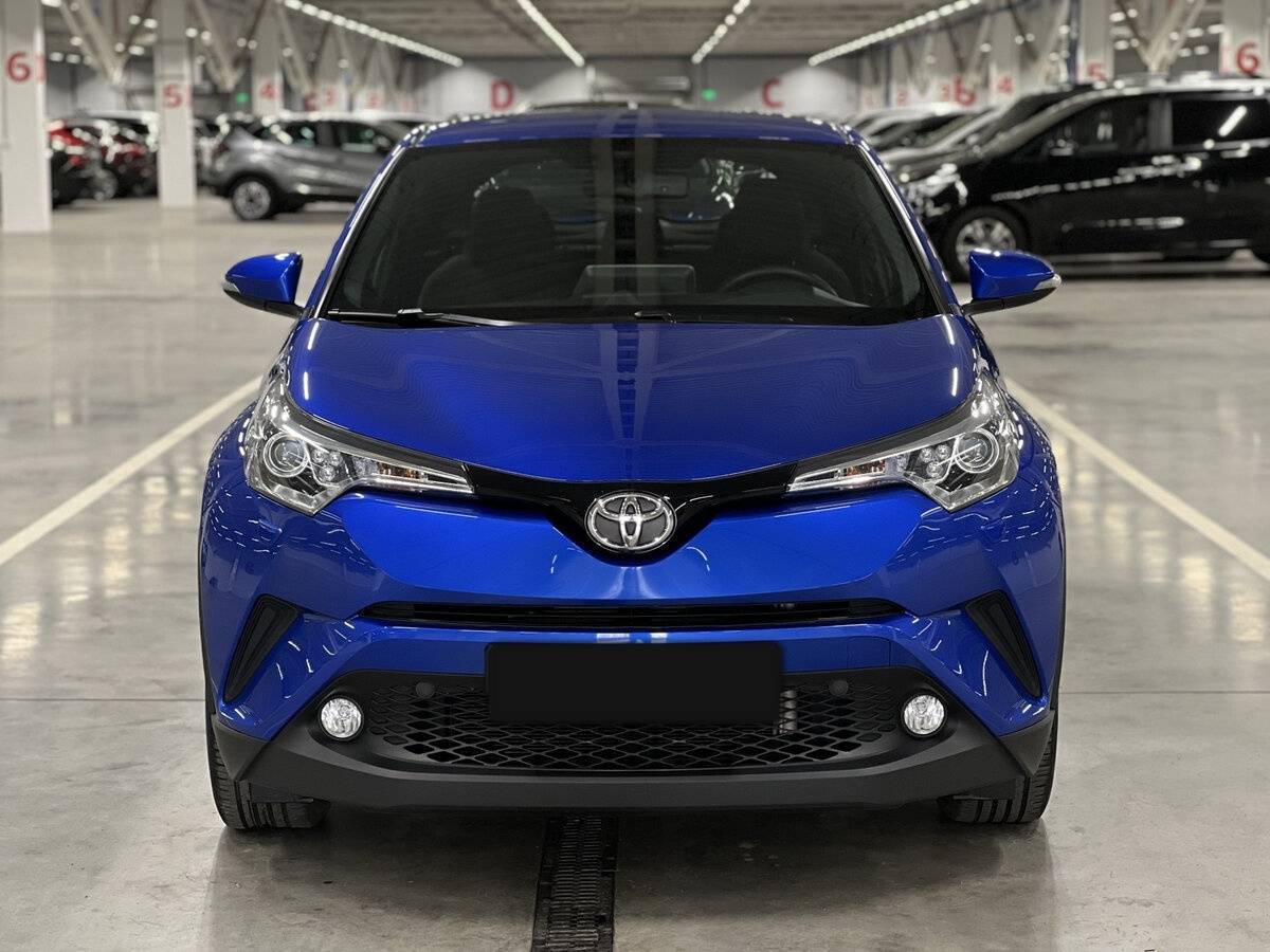 Купить Toyota C-HR, 2019, 46 323 км.. Фото: #1