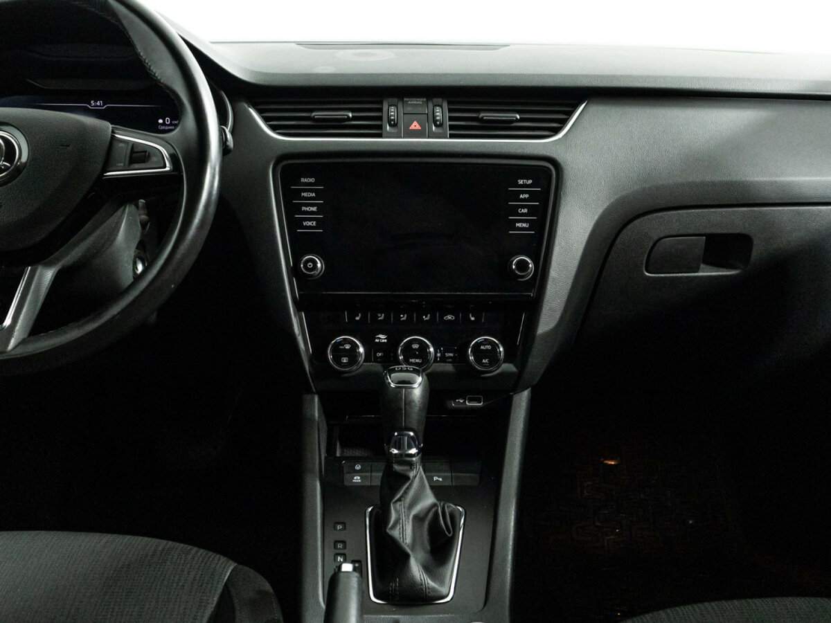 Купить Шкода Октавия, 2020, 177 462 км.. Фото: #13