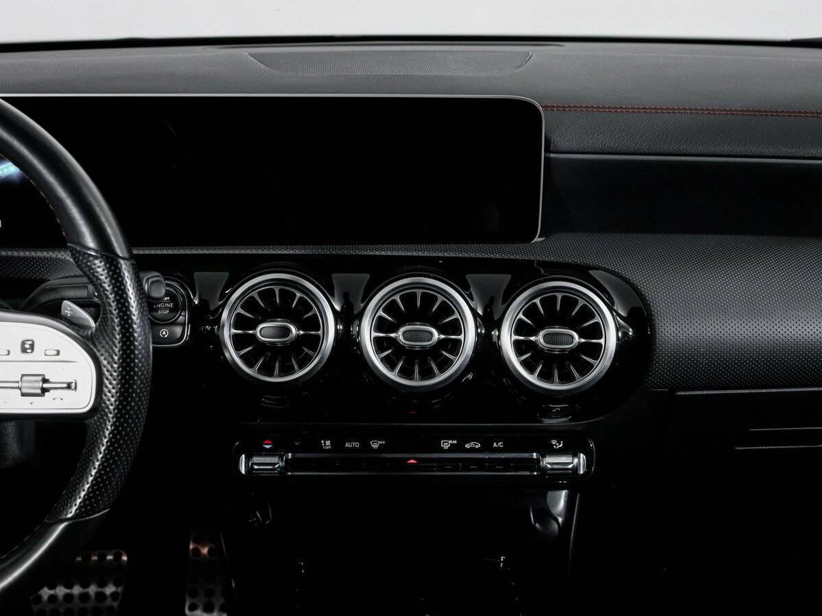 Купить Mercedes-Benz CLA, 2019, 105 361 км.. Фото: #12