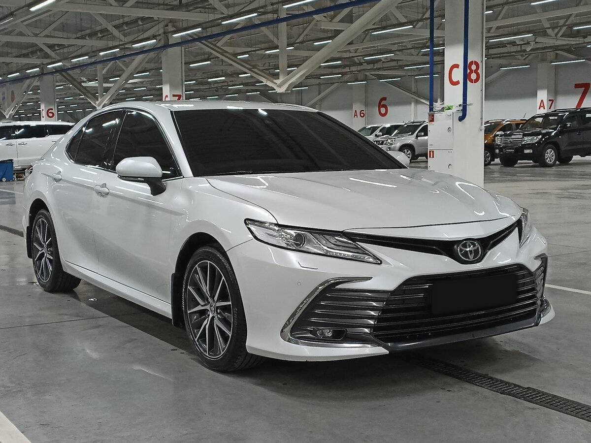 Купить Toyota Camry, 2021, 139 192 км.. Фото: #2