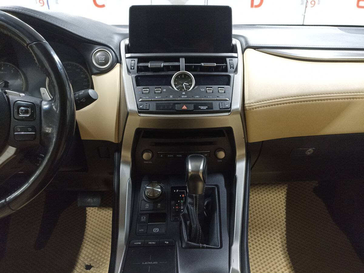 Купить Lexus NX, 2017, 92 196 км.. Фото: #14