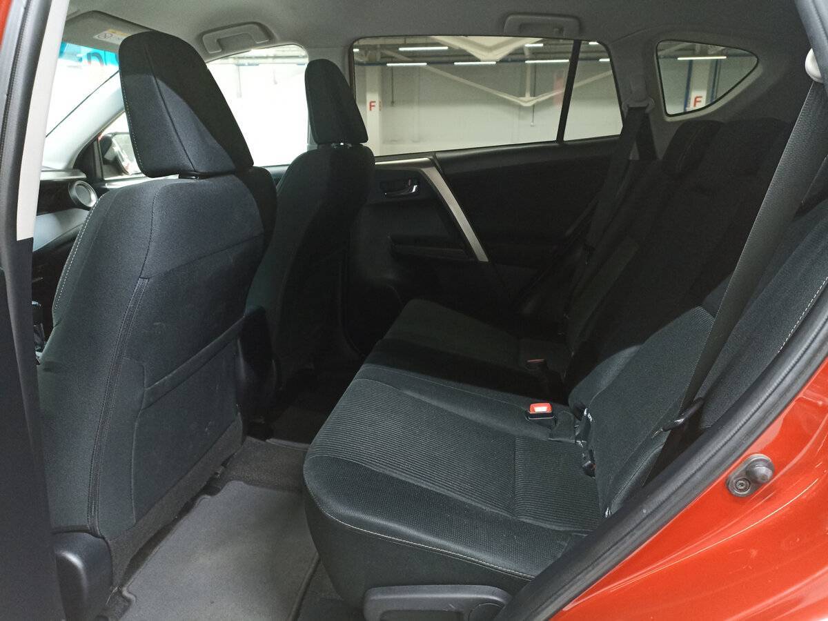 Купить Toyota RAV4, 2014, 81 932 км.. Фото: #11