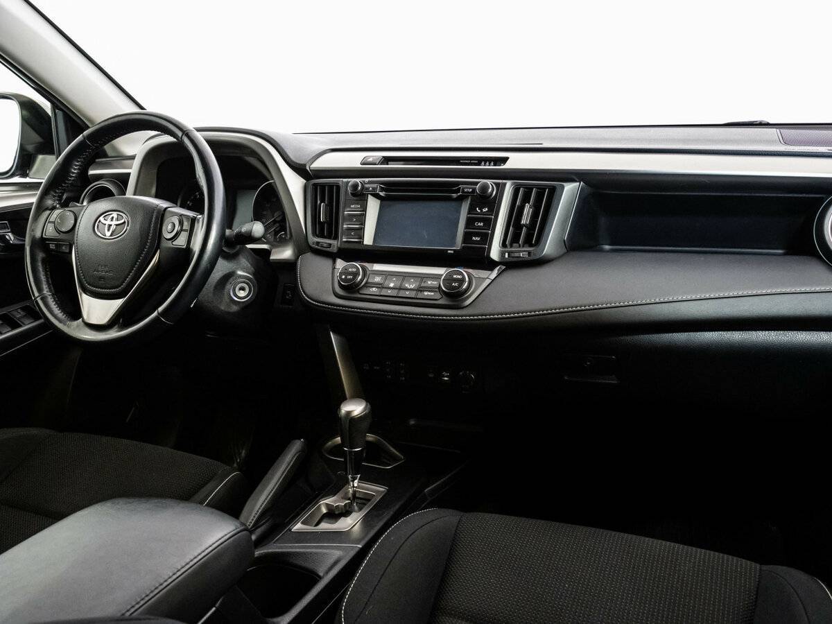 Купить Toyota RAV4, 2016, 121 821 км.. Фото: #8