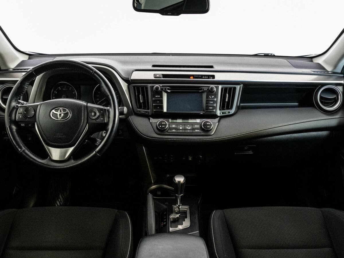 Купить Toyota RAV4, 2016, 121 821 км.. Фото: #9