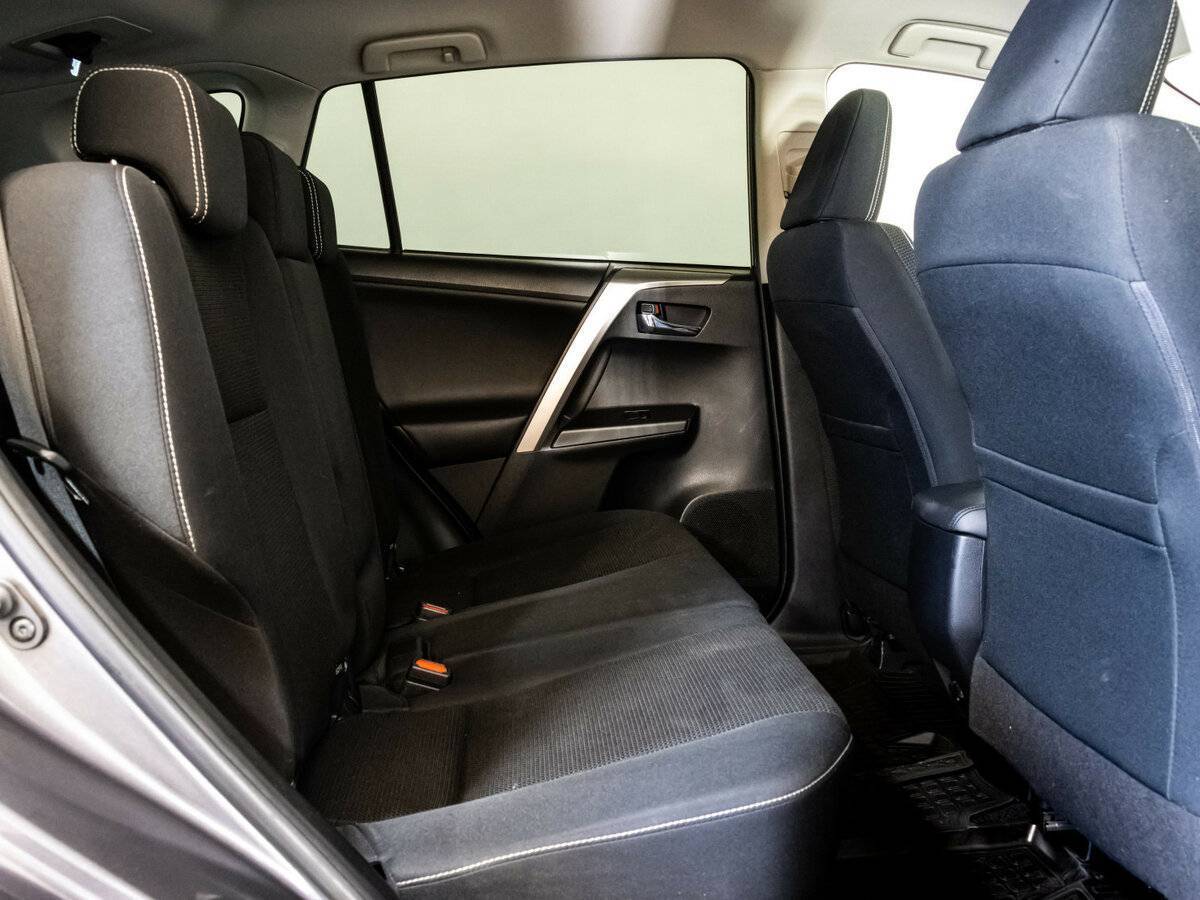 Купить Toyota RAV4, 2016, 121 821 км.. Фото: #15