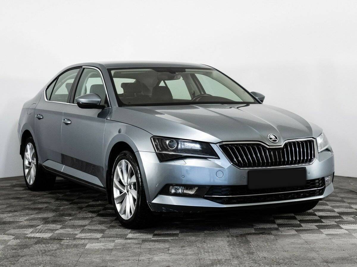 Купить Skoda Superb, 2017, 108 411 км.. Фото: #2