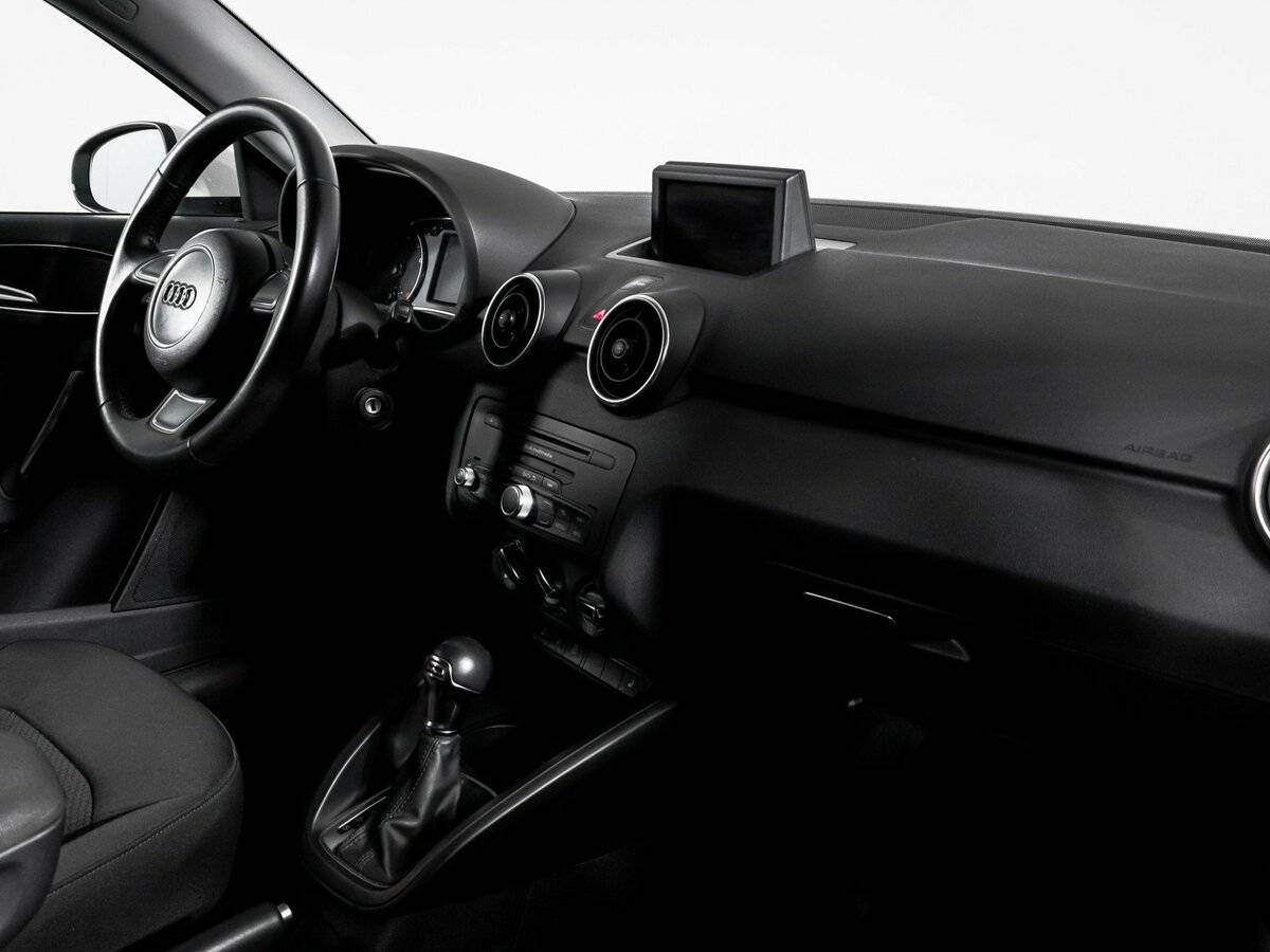 Купить Audi A1, 2014, 66 041 км.. Фото: #8