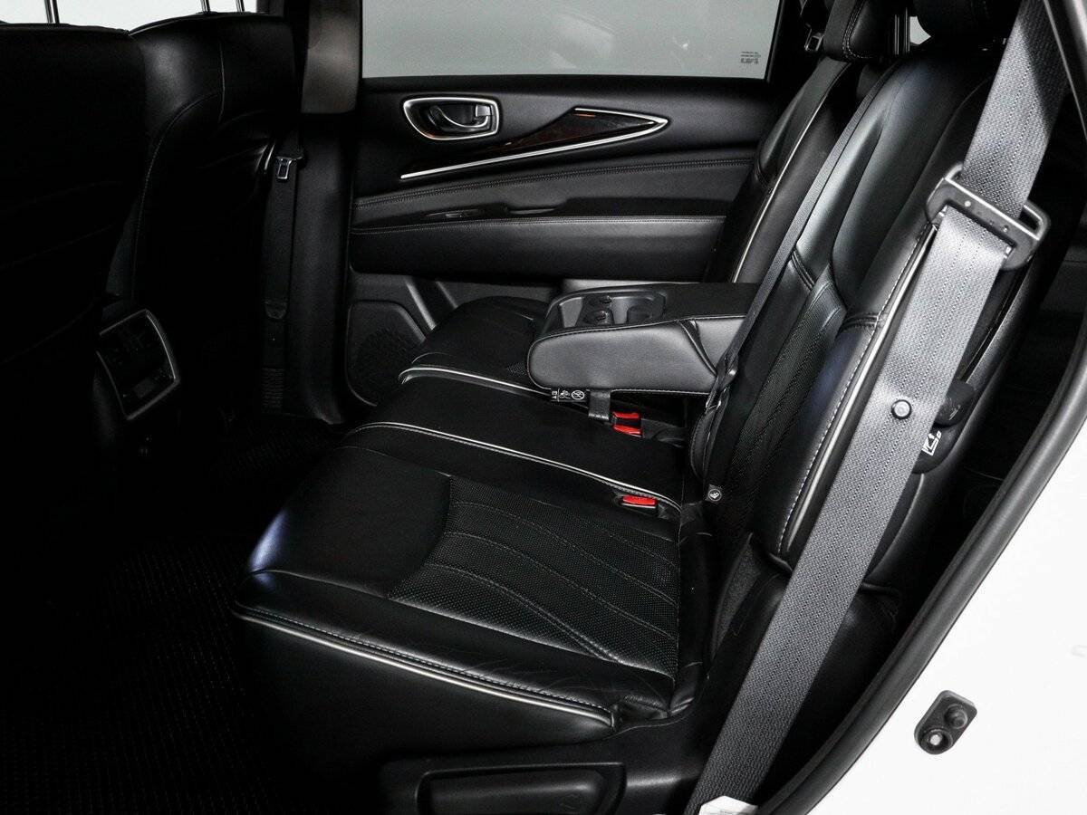 Купить Infiniti QX60, 2017, 118 760 км.. Фото: #9