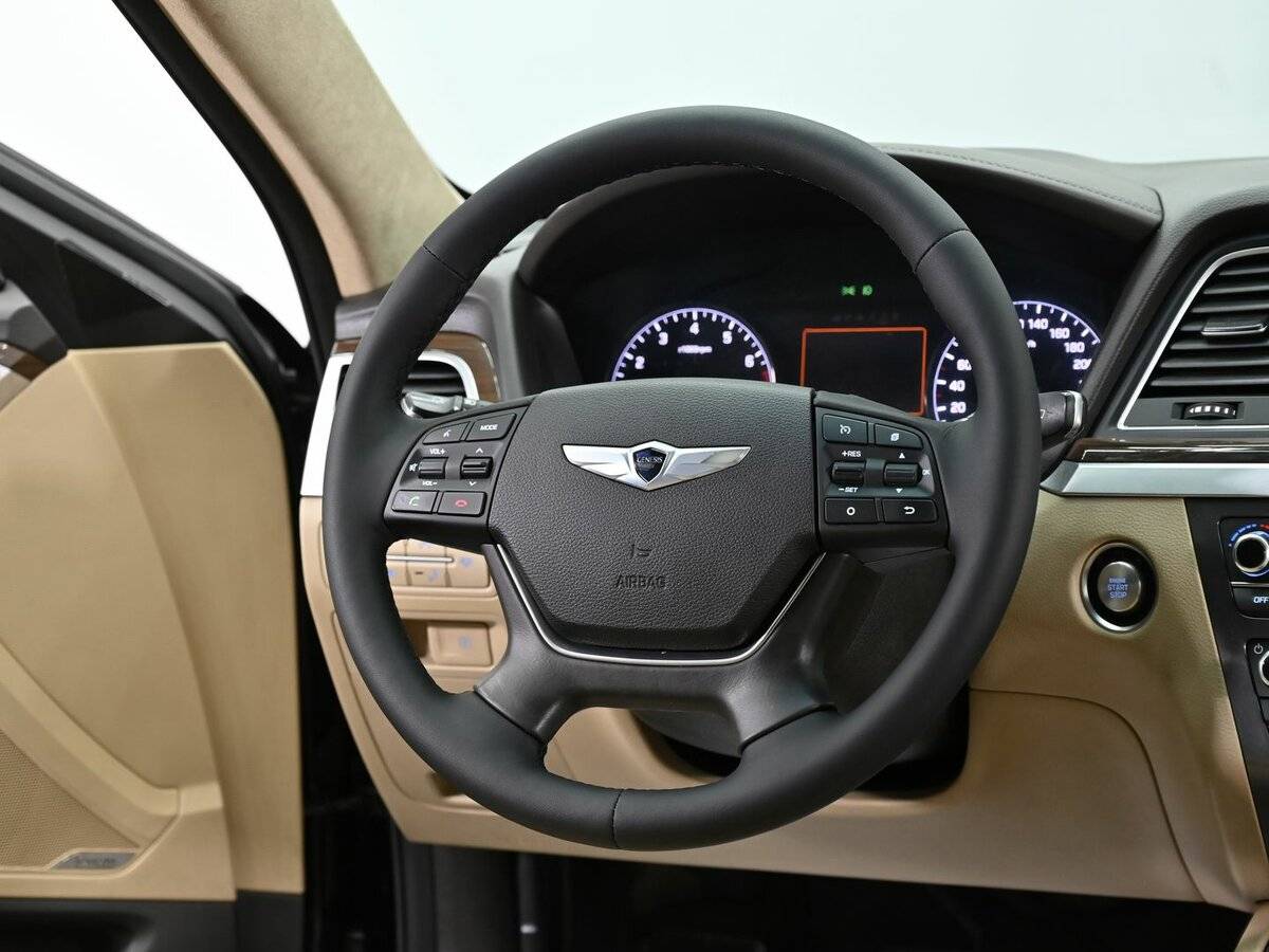 Купить Hyundai Genesis, 2016, 142 000 км.. Фото: #9