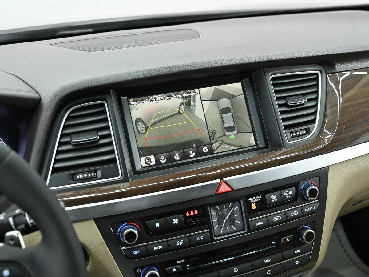 Купить Hyundai Genesis, 2016, 142 000 км.. Фото: #10