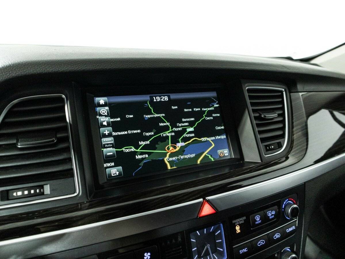 Купить Hyundai Genesis, 2015, 226 614 км.. Фото: #15