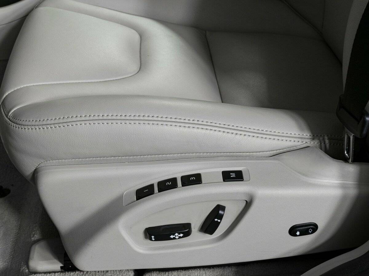 Купить Volvo XC60, 2016, 65 556 км.. Фото: #18