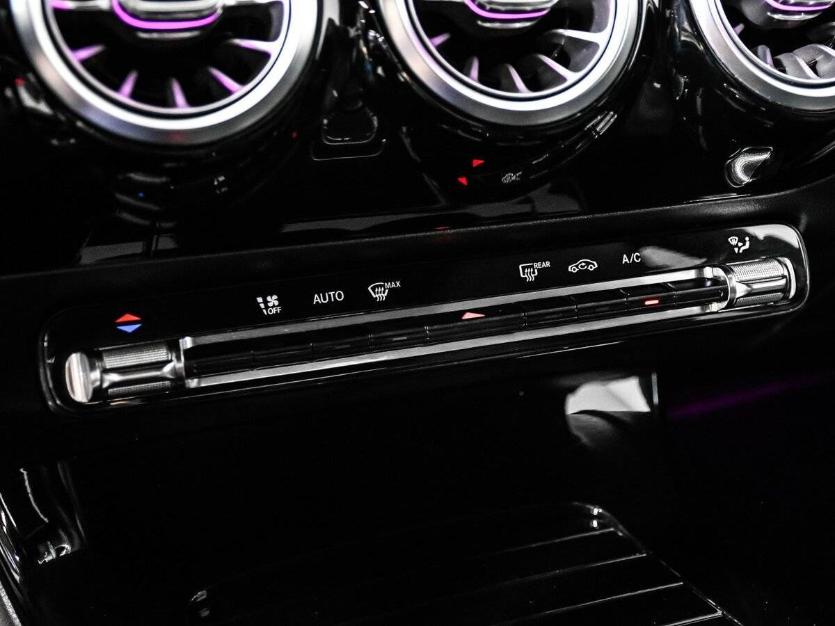 Купить Mercedes-Benz CLA, 2020, 128 247 км.. Фото: #18