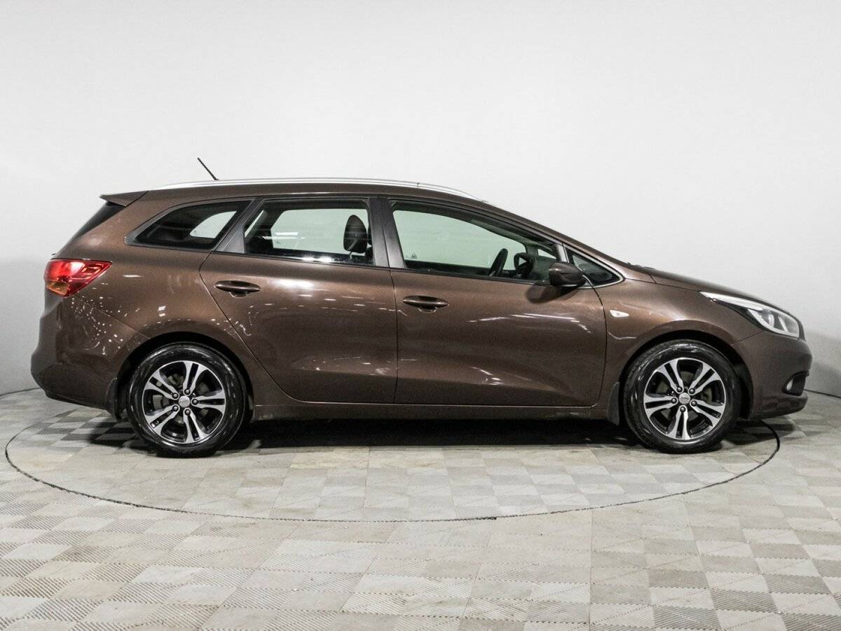 Купить Kia Ceed, 2013, 217 370 км.. Фото: #3