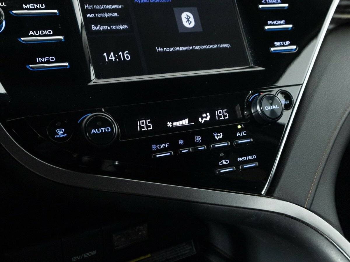 Купить Toyota Camry, 2019, 162 092 км.. Фото: #18