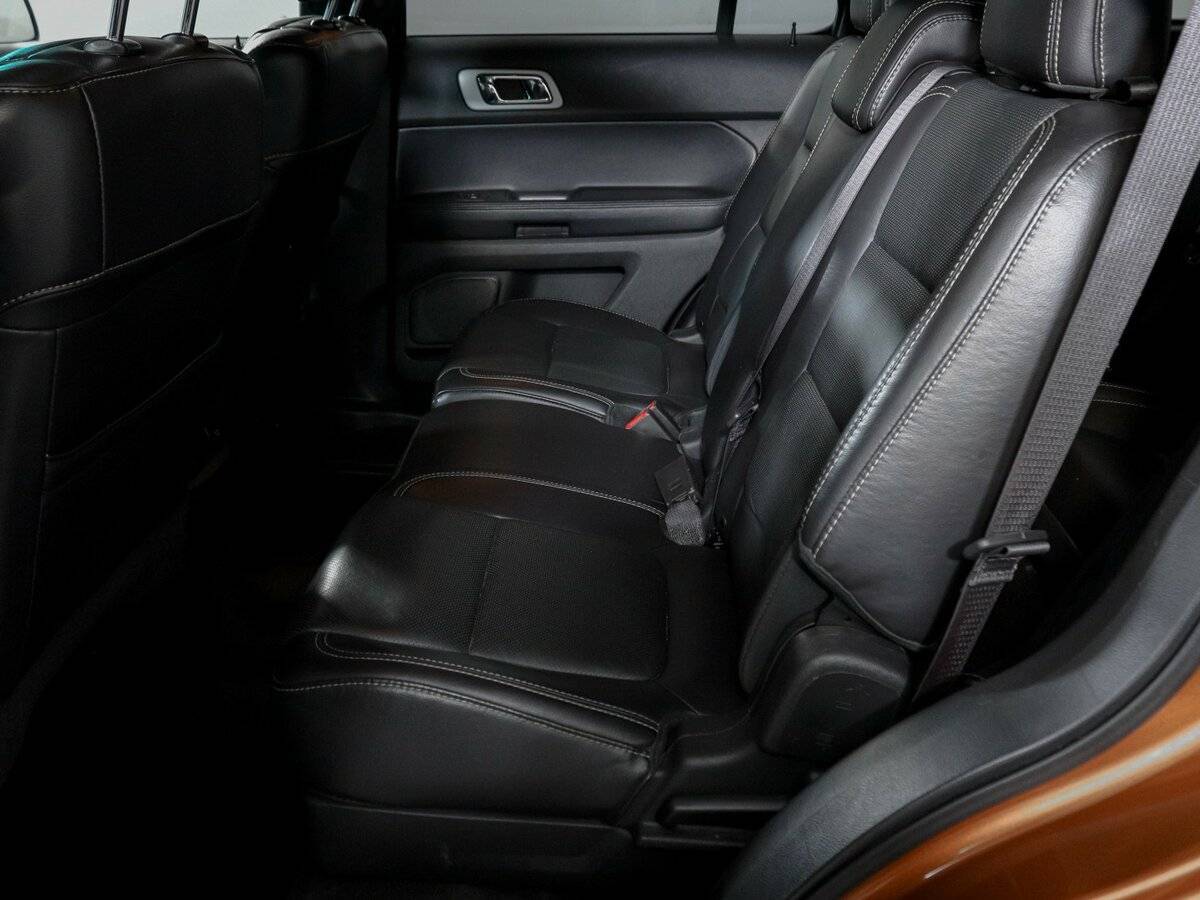 Купить Ford Explorer, 2013, 162 409 км.. Фото: #8