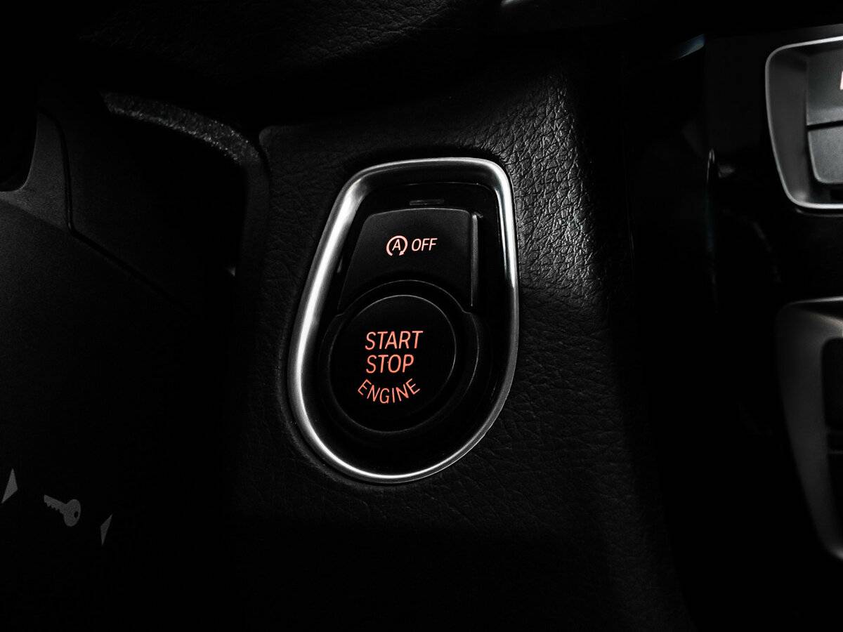 Купить BMW 3 серии, 2016, 100 400 км.. Фото: #17