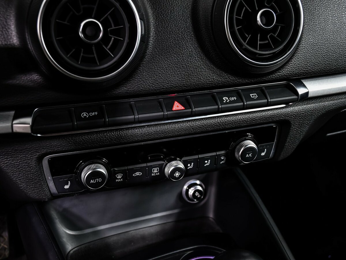 Купить Ауди А3, 2019, 67 783 км.. Фото: #15