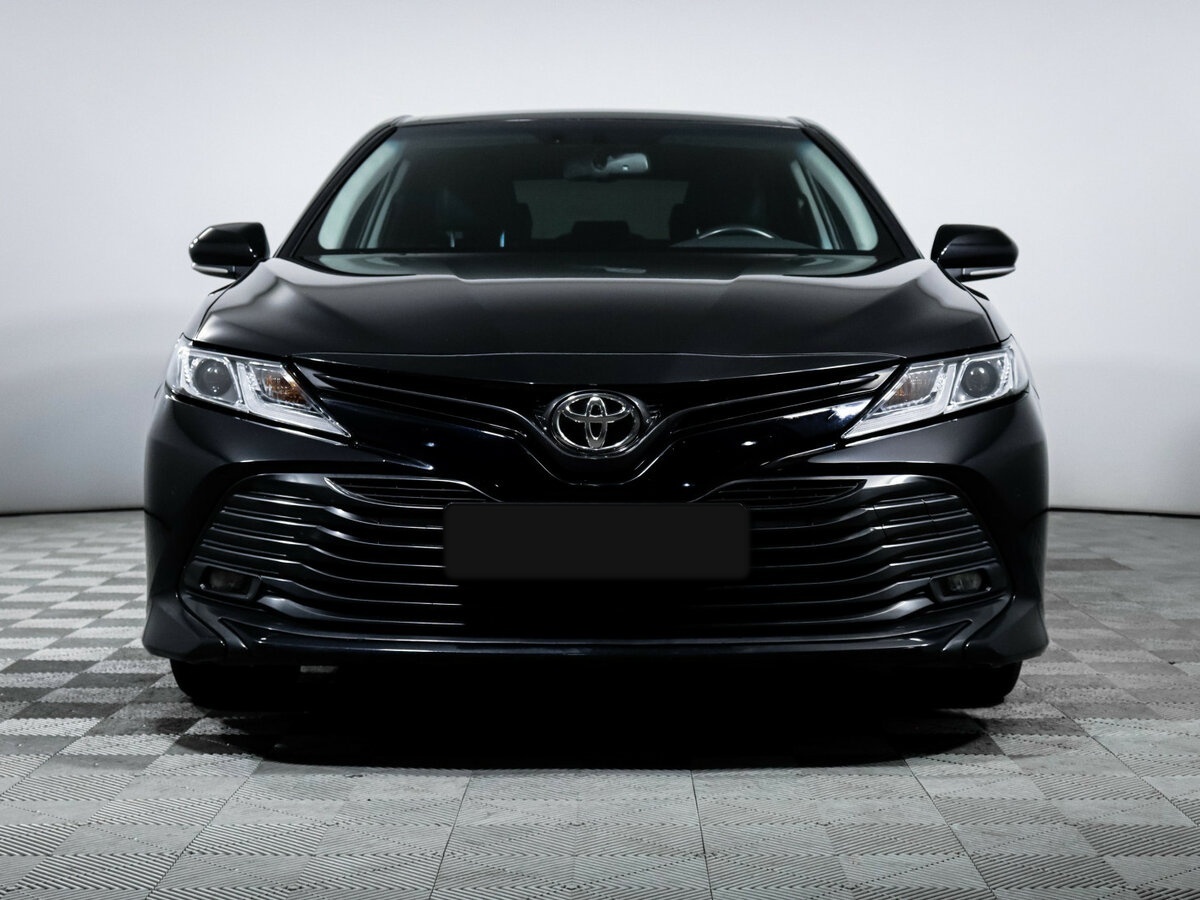 Купить Toyota Camry, 2019, 70 133 км.. Фото: #1