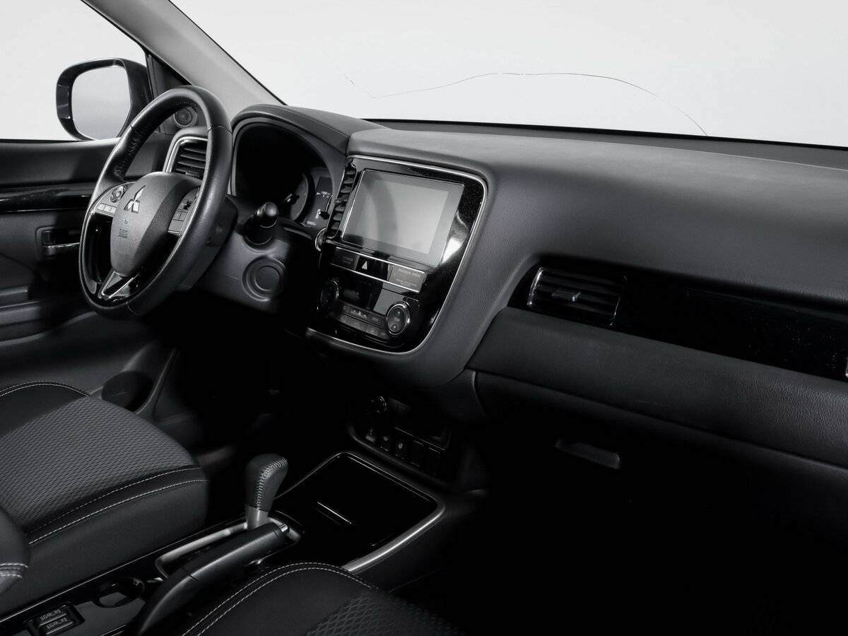 Купить Mitsubishi Outlander, 2019, 69 500 км.. Фото: #8