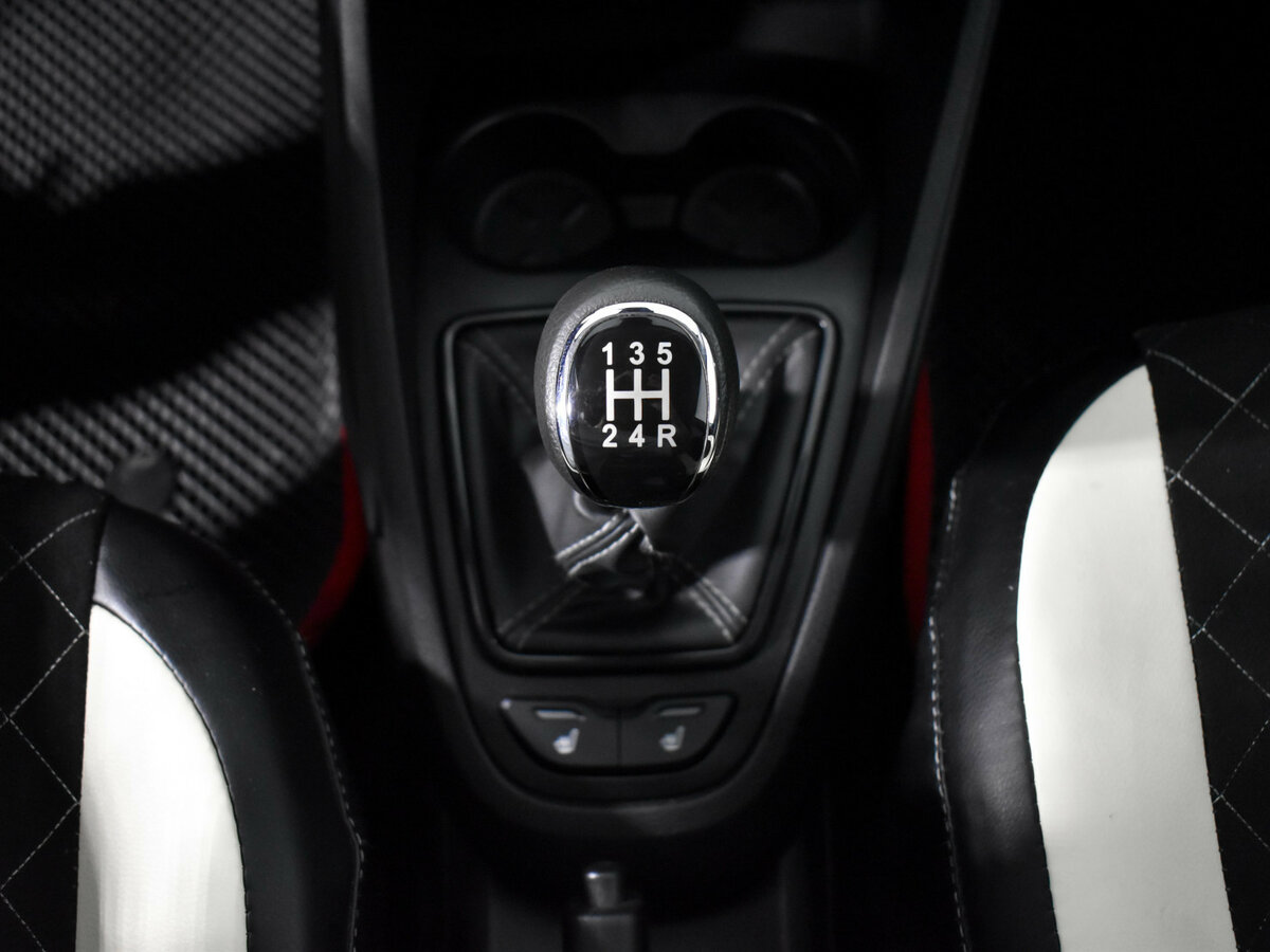 Купить Лада (ВАЗ) Веста, 2023, 34 412 км.. Фото: #9