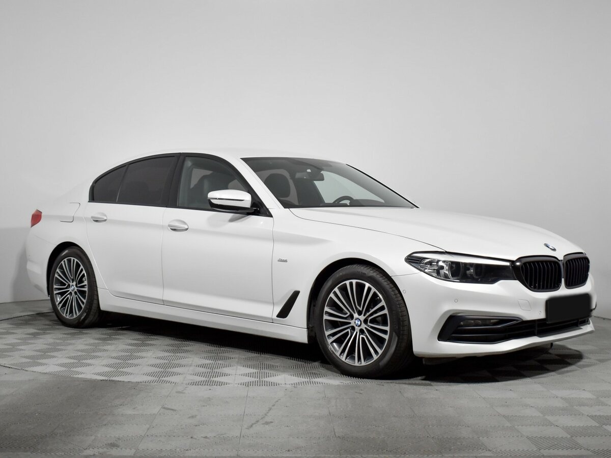 Купить БМВ 5 серии, 2017, 150 172 км.. Фото: #2