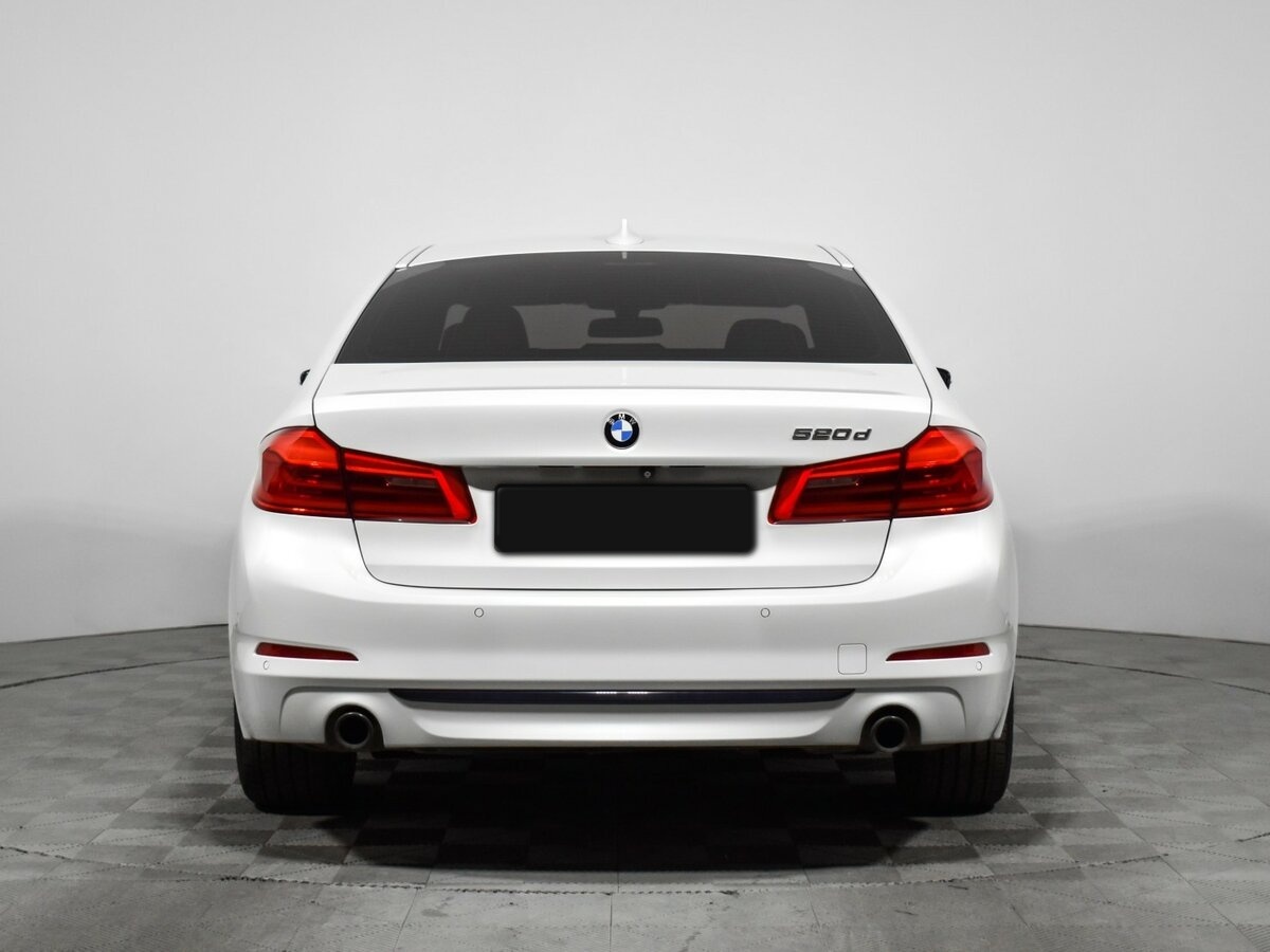 Купить БМВ 5 серии, 2017, 150 172 км.. Фото: #4