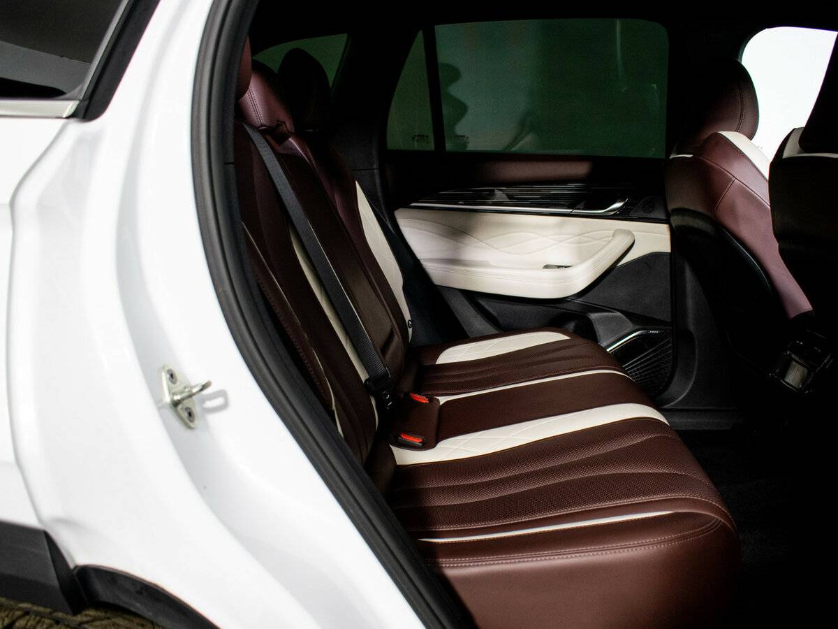 Купить Geely Monjaro, 2023, 79 000 км.. Фото: #11