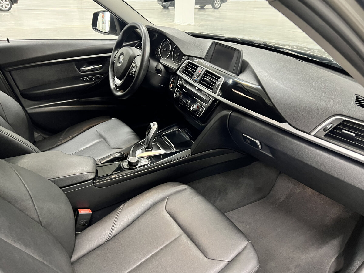 Купить BMW 3 серии, 2018, 194 925 км.. Фото: #10