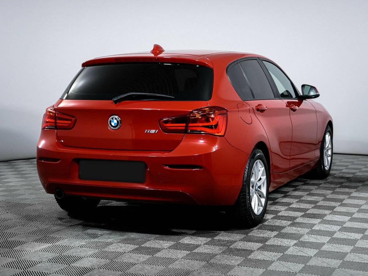 Купить BMW 1 серии, 2018, 100 500 км.. Фото: #4