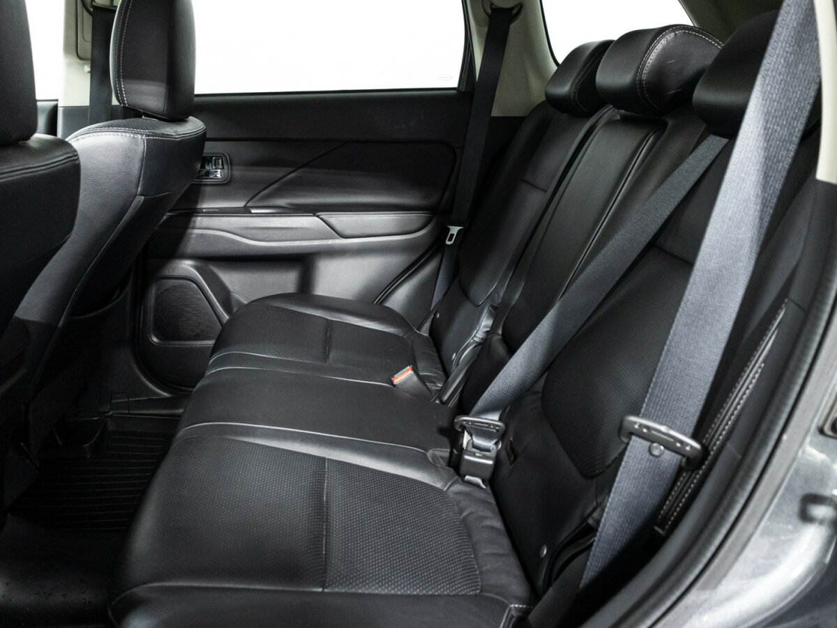 Купить Митсубиши Оутлэндер, 2014, 121 050 км.. Фото: #9