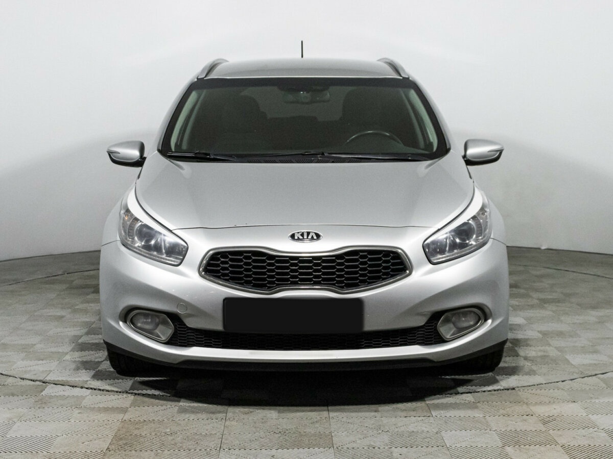 Купить Kia Ceed, 2015, 161 828 км.. Фото: #1