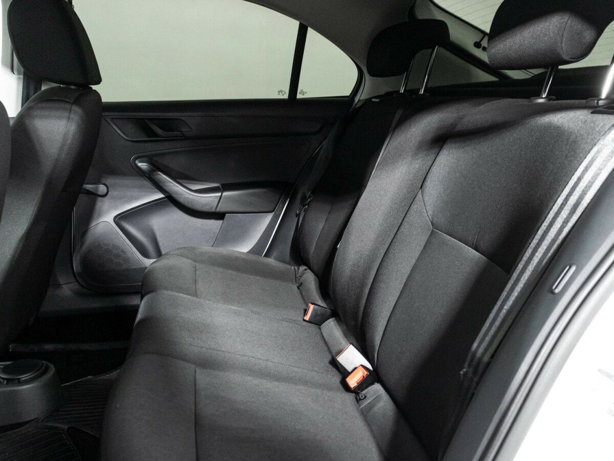 Купить Шкода Рапид, 2015, 75 216 км.. Фото: #9