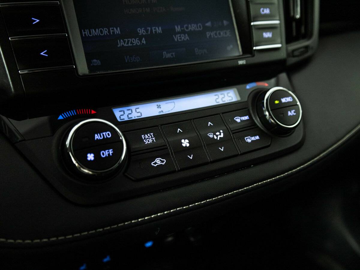 Купить Toyota RAV4, 2016, 187 104 км.. Фото: #14