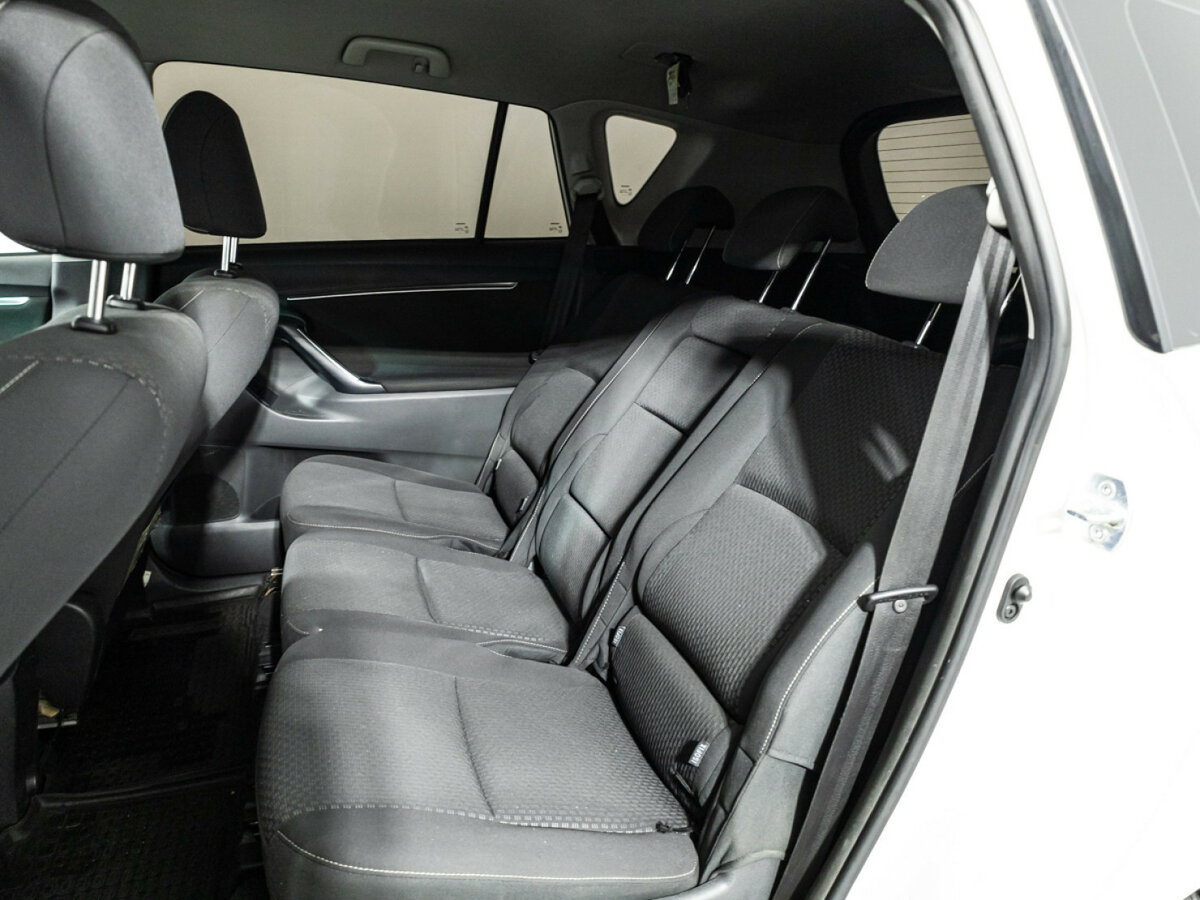 Купить Toyota Verso, 2013, 364 431 км.. Фото: #9