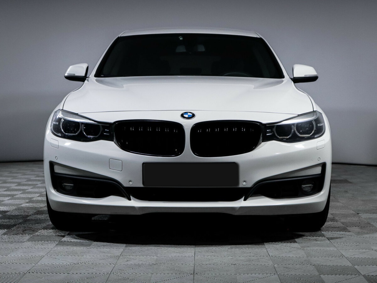 Купить BMW 3 серии, 2018, 186 096 км.. Фото: #1