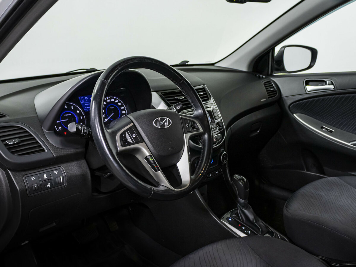 Купить Hyundai Solaris, 2015, 70 180 км.. Фото: #9