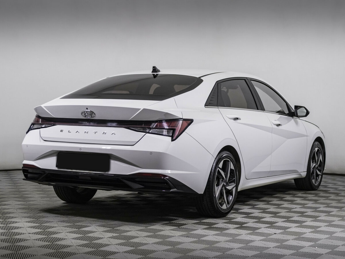 Купить Hyundai Elantra, 2021, 49 379 км.. Фото: #3