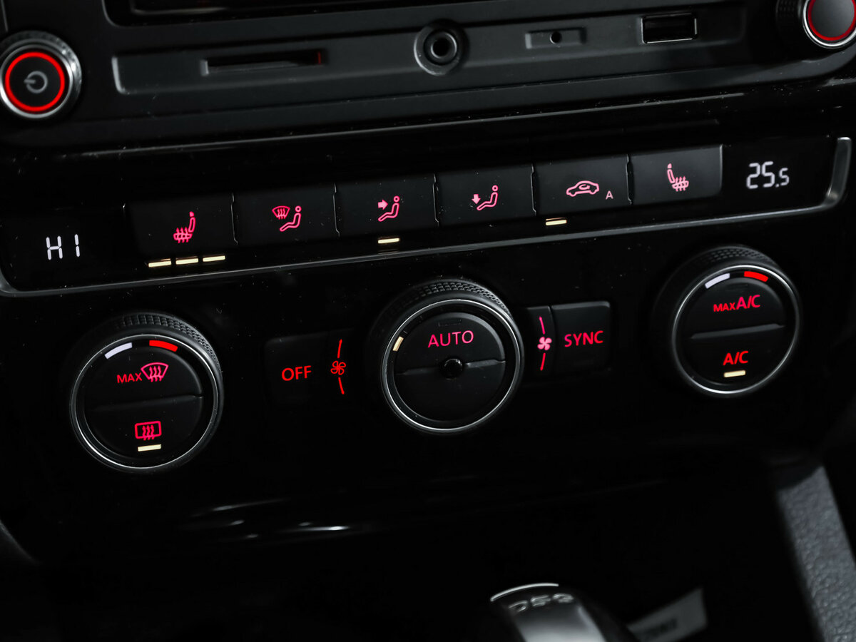 Купить Фольксваген Джетта, 2017, 139 184 км.. Фото: #16