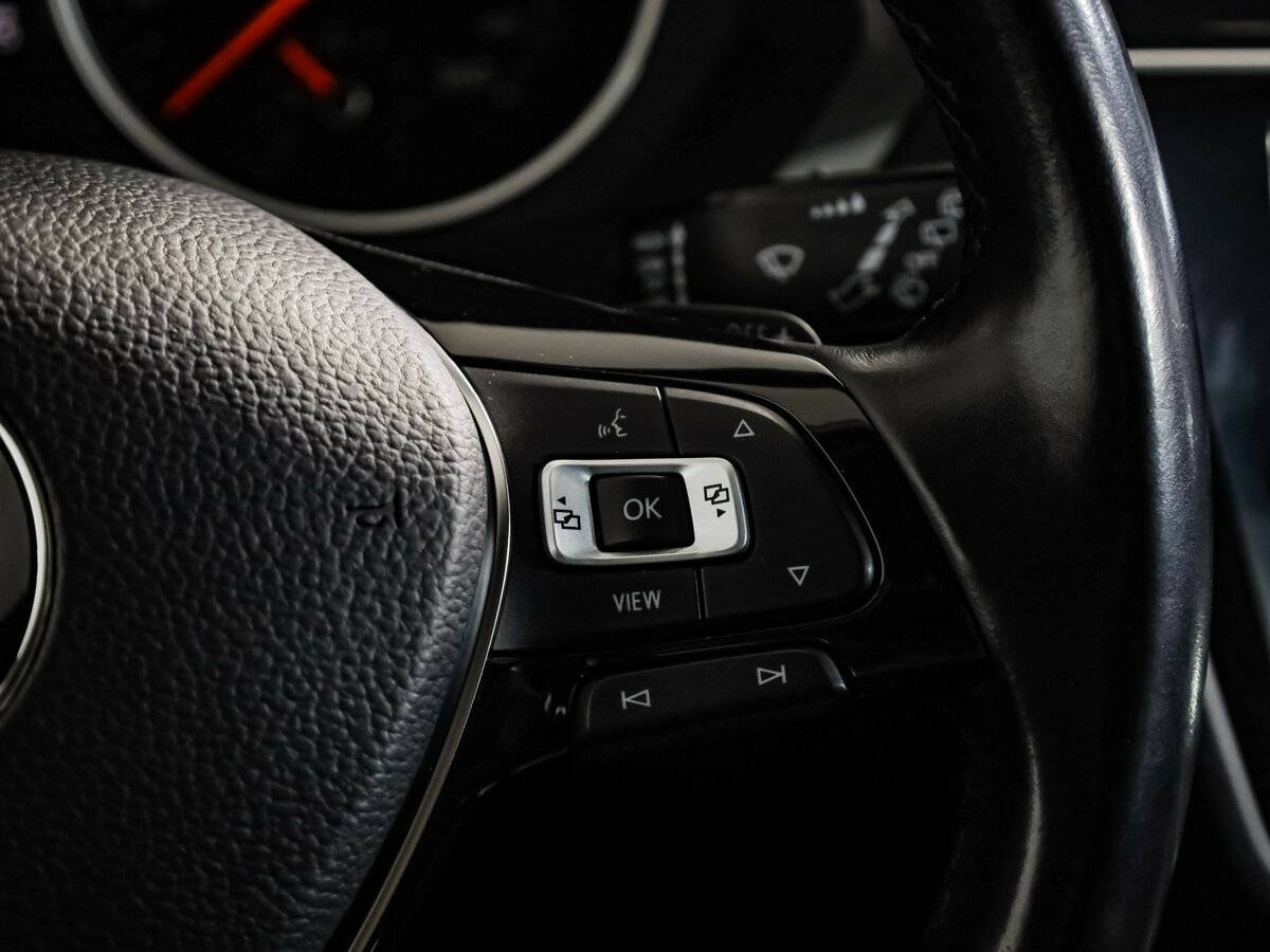 Купить Volkswagen Tiguan, 2020, 106 011 км.. Фото: #12