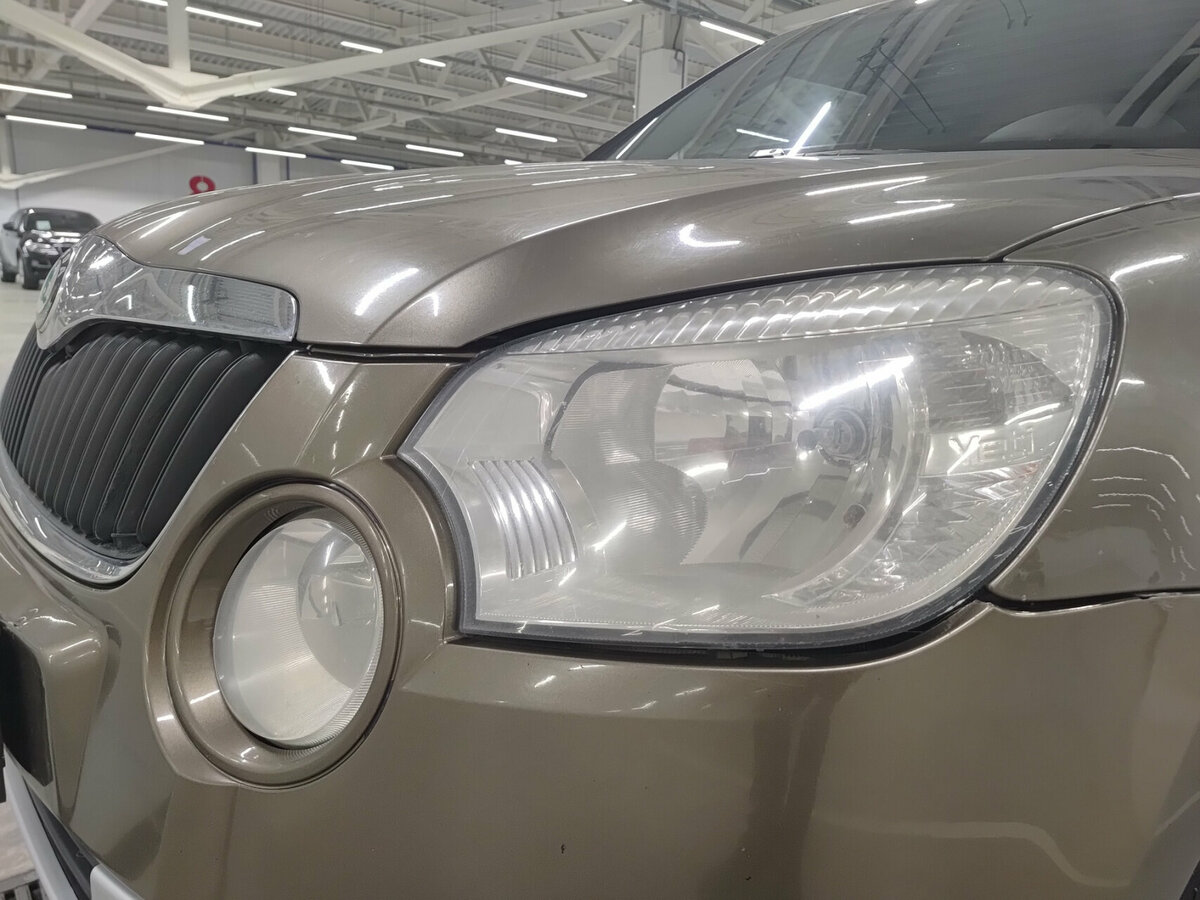 Купить Skoda Yeti, 2012, 228 335 км.. Фото: #16