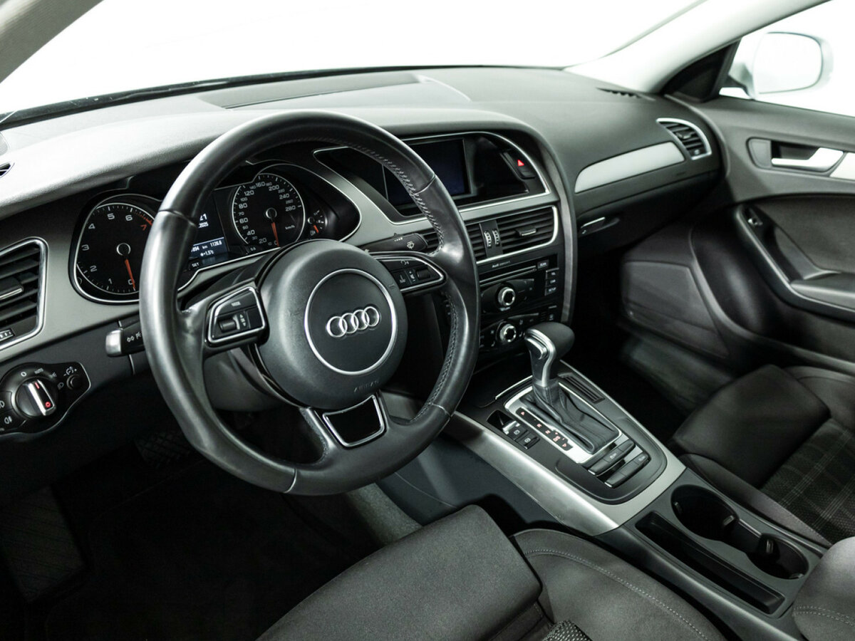 Купить Audi A4, 2014, 117 685 км.. Фото: #10