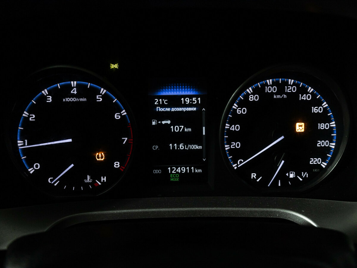 Купить Тойота Рав4, 2018, 124 908 км.. Фото: #9