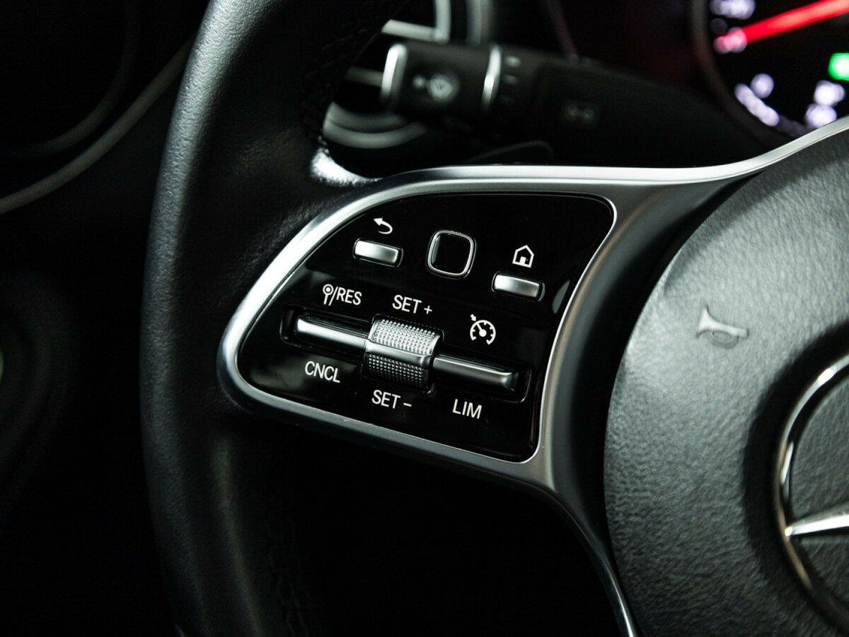 Купить Мерседес-Бенц Ц-Класс, 2019, 47 639 км.. Фото: #19