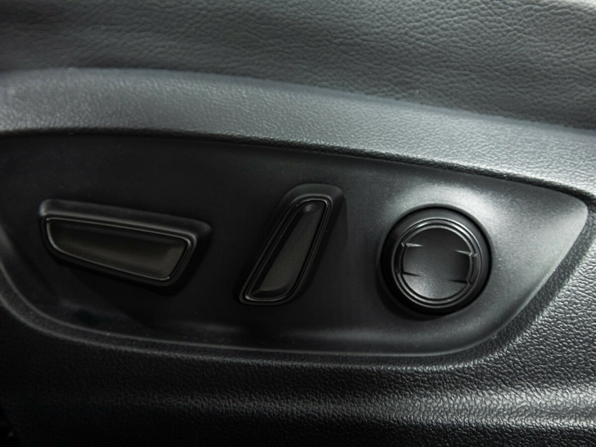 Купить Toyota Camry, 2018, 125 837 км.. Фото: #15