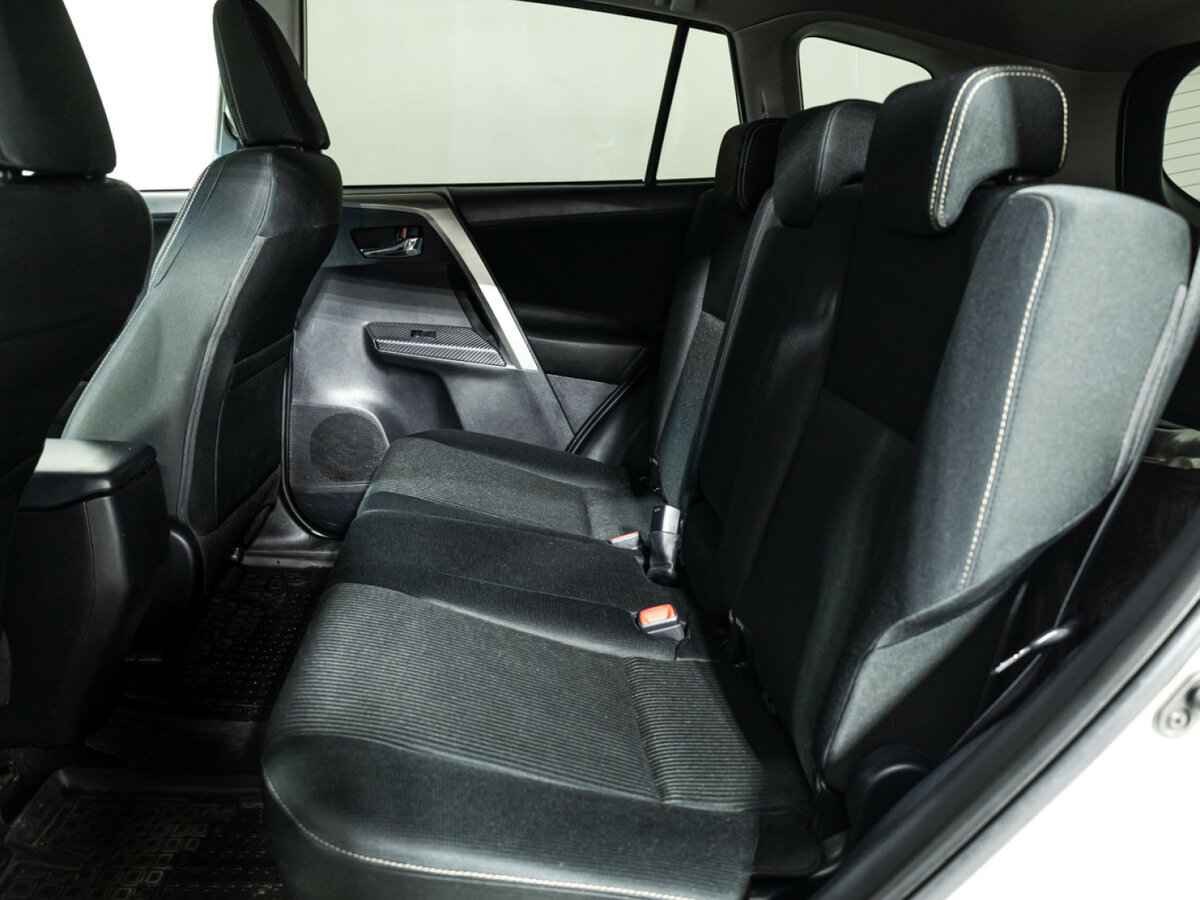 Купить Toyota RAV4, 2014, 180 766 км.. Фото: #7