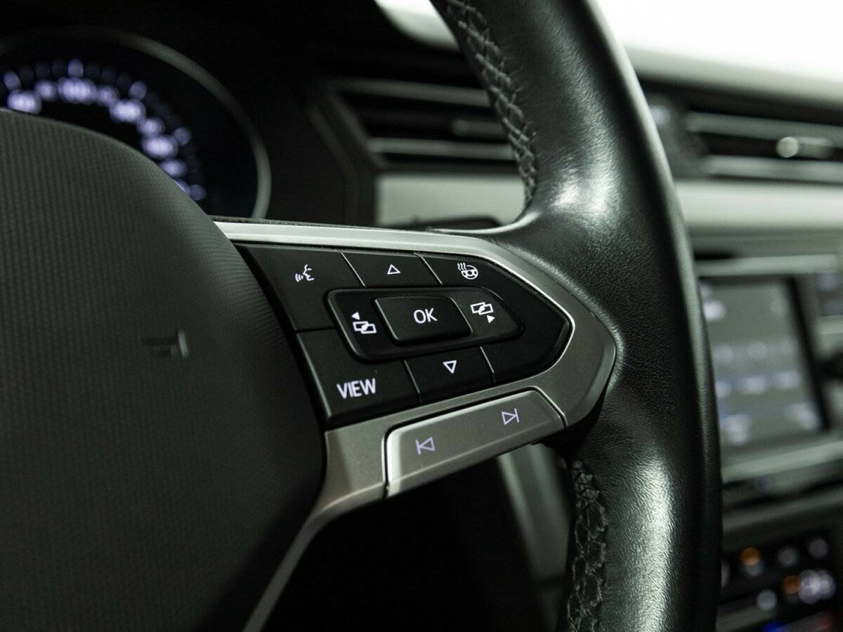 Купить Volkswagen Passat, 2021, 49 147 км.. Фото: #17