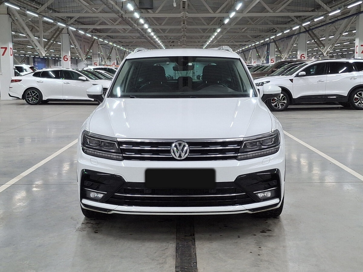 Купить Volkswagen Tiguan, 2020, 95 642 км.. Фото: #1