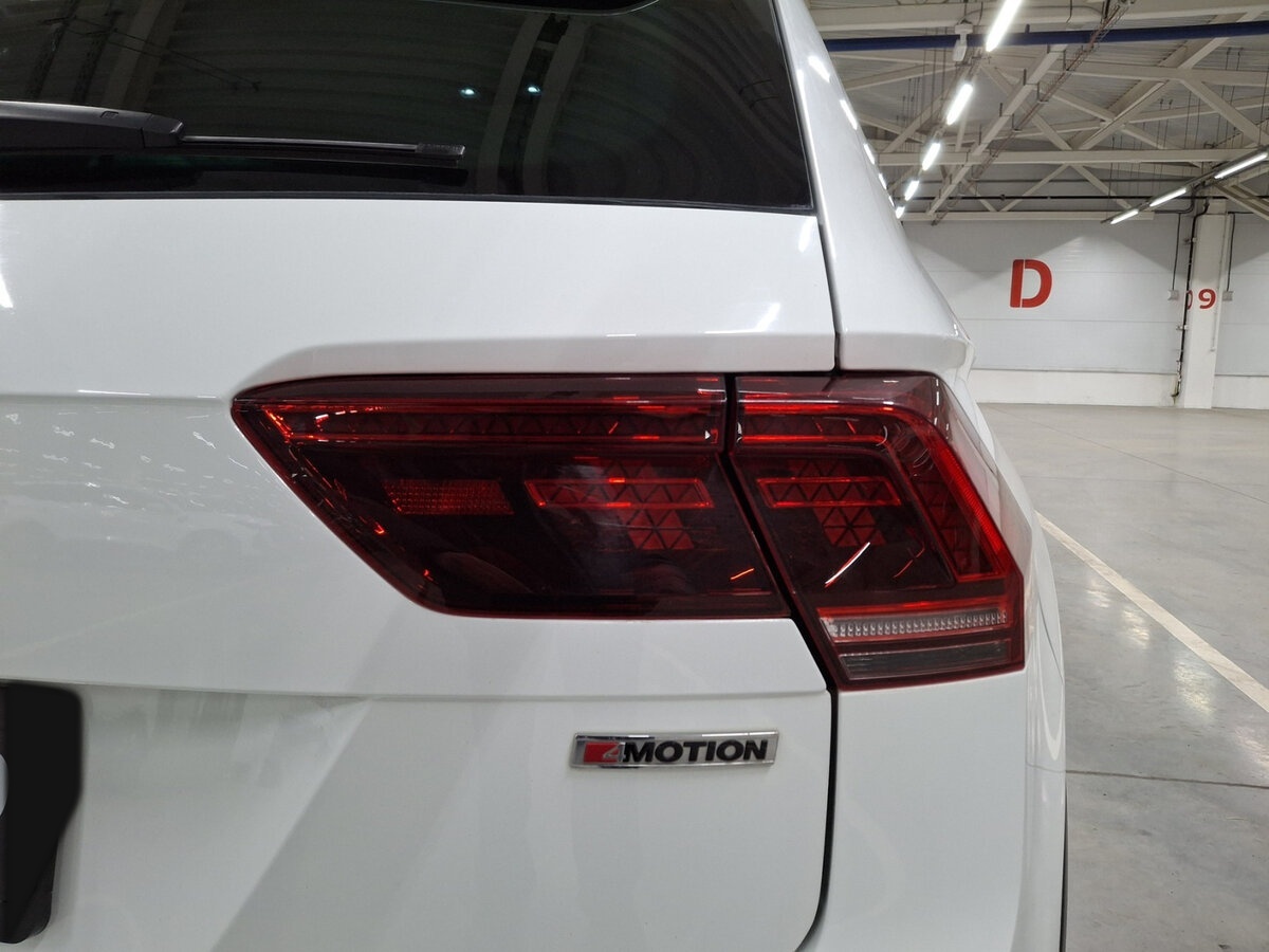 Купить Volkswagen Tiguan, 2020, 95 642 км.. Фото: #8