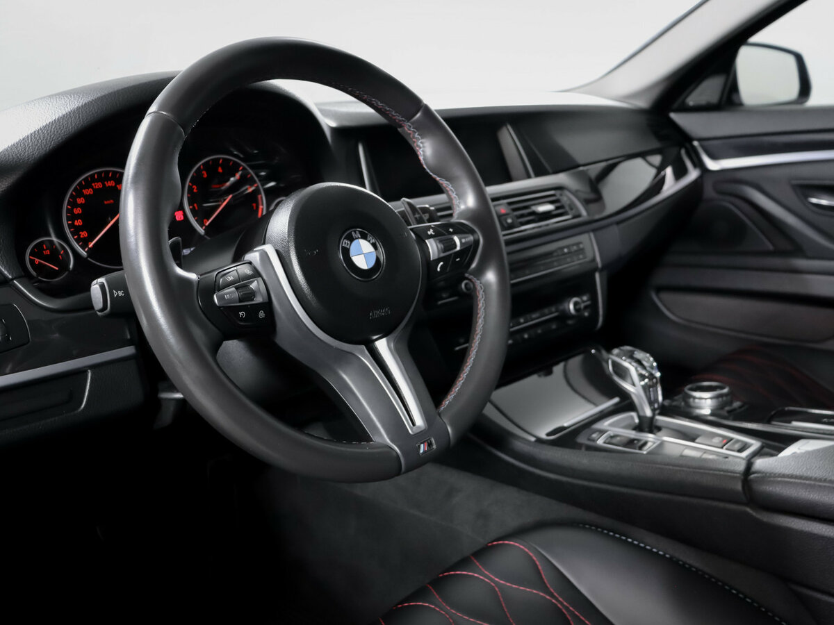 Купить BMW 5 серии, 2014, 135 764 км.. Фото: #13